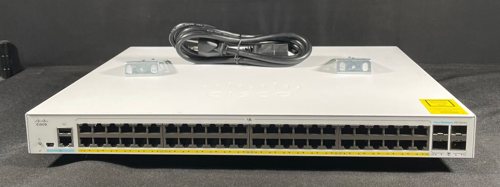 Cisco CBS 250 CBS250-48P-4G 48 Ports PoE Gigabit Ethernet Switch  -Fast Ship