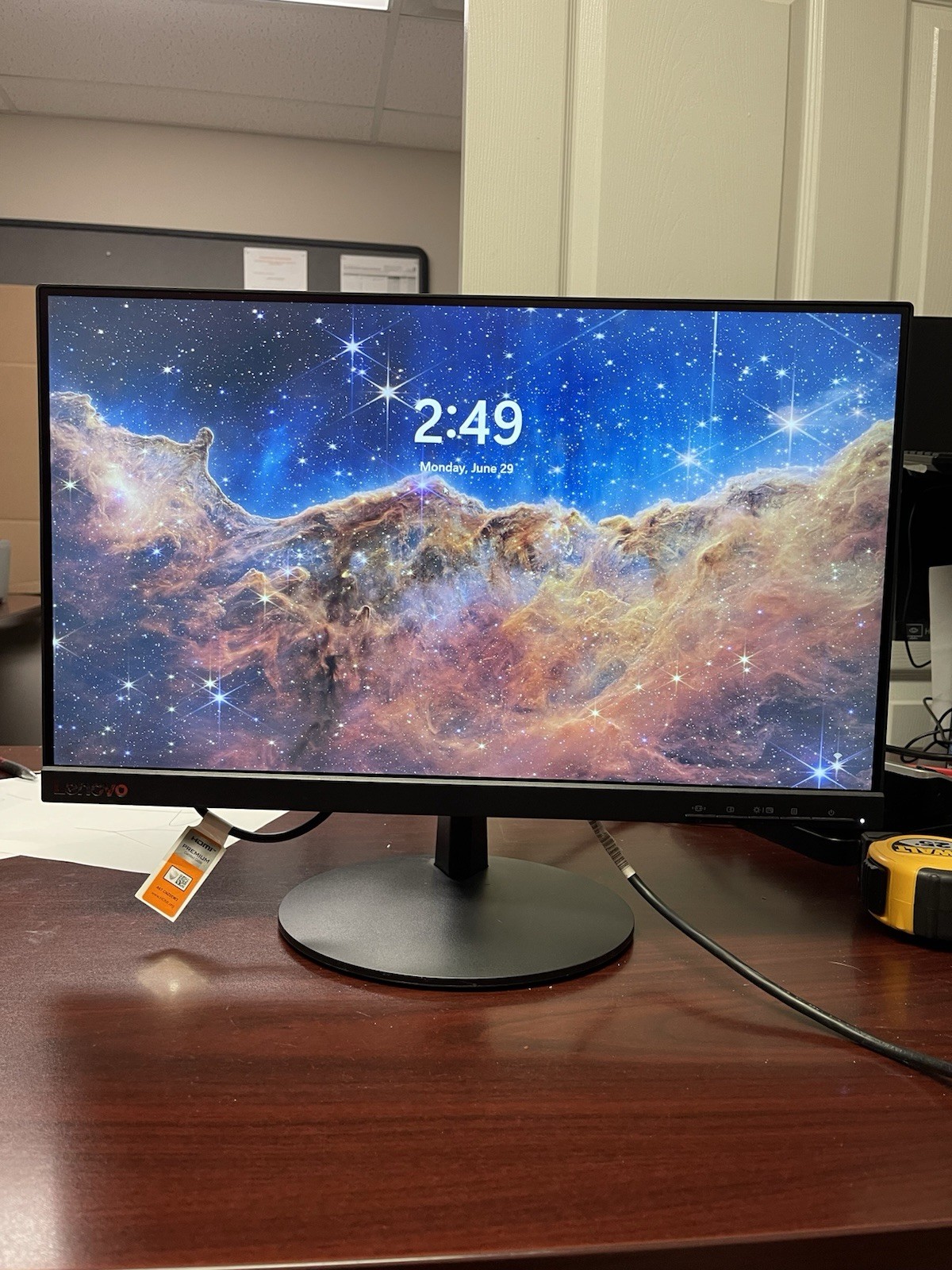 Lenovo L22e-20 Flat Panel Monitor 21.5 Inch With LED BACKLIGHT VGC *WORK GREAT*