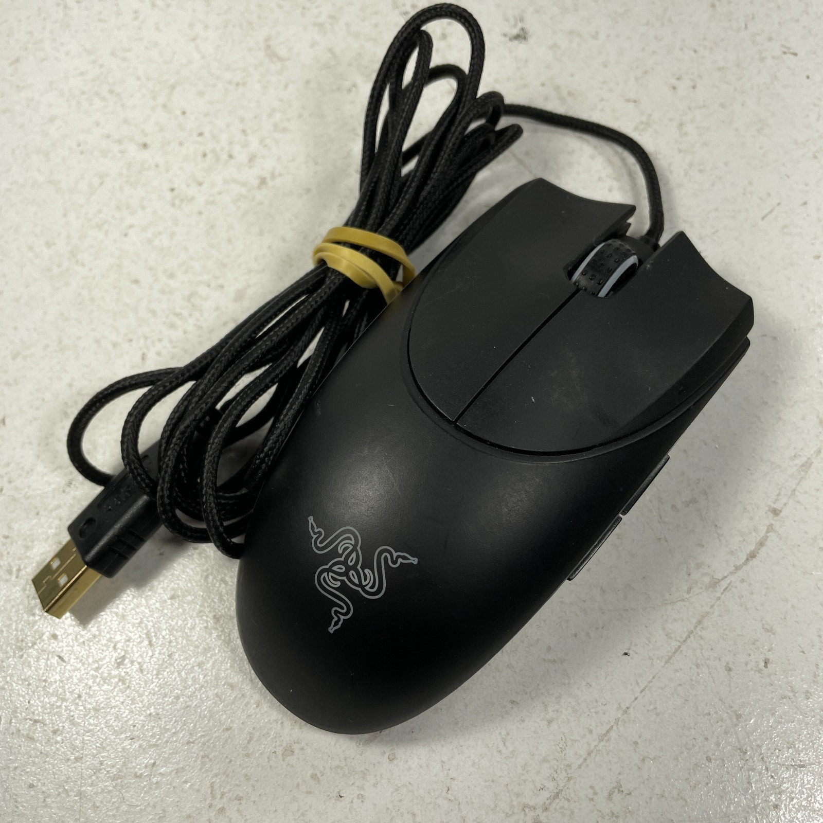 PARTS Razer Diamondback Model RZ01-0142 USB Mouse Broken