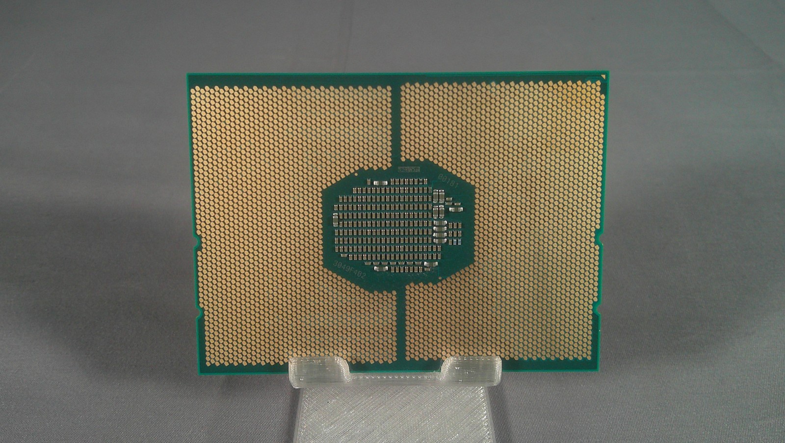 INTEL SRFB9 USED