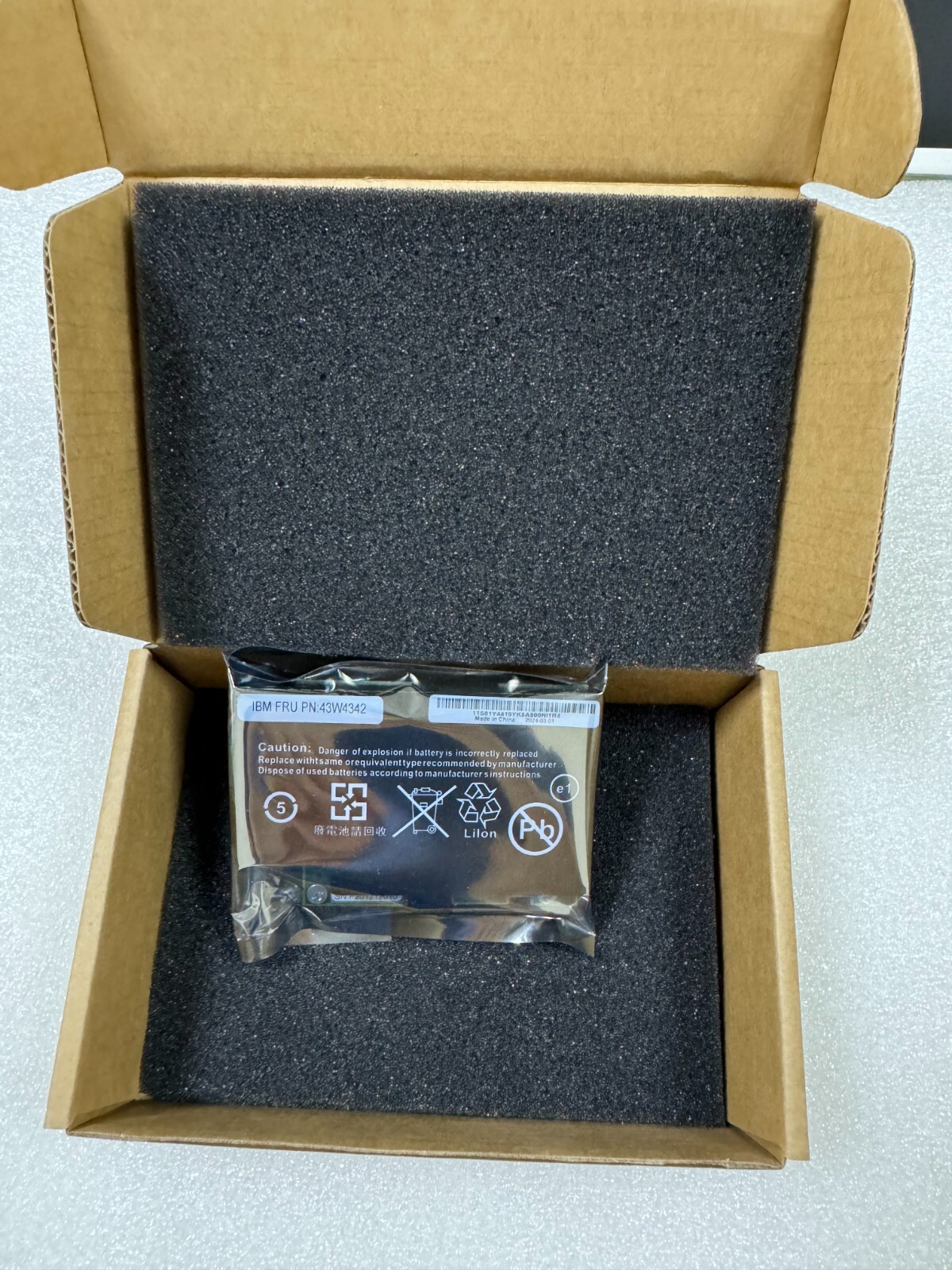 New 2025 IBM BBU07 Battery IBM M5014 M5015 LSI 9750 9280 43W4342 46C9040