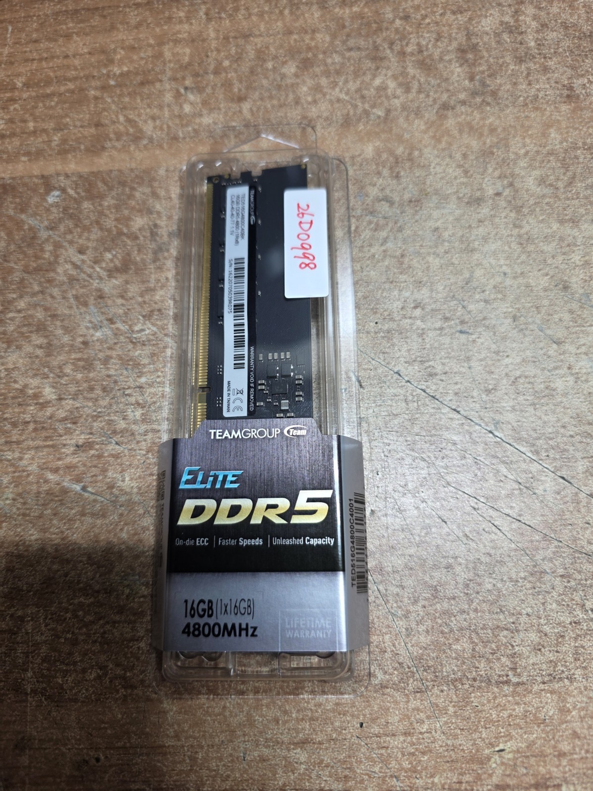 TeamGroup ELITE 16GB DDR5 RAM 4800MHz Desktop Memory (TED516G4800C40BK)