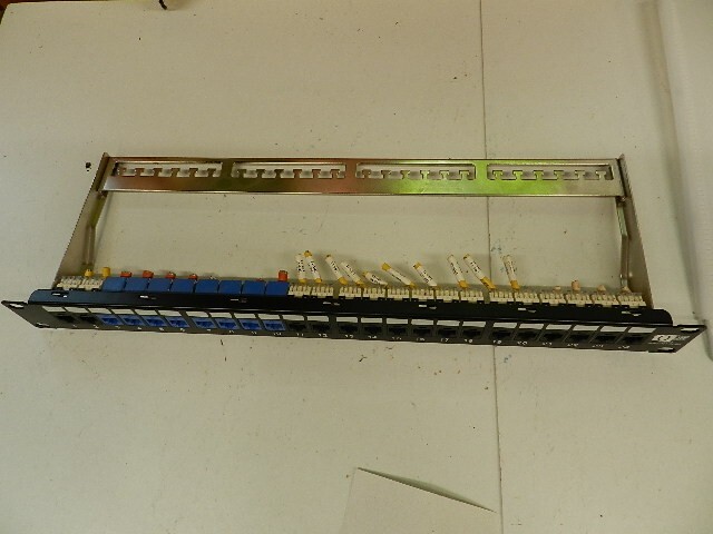 Tripp Lite N062-024-KJ-SH  Patch Panel 24Pt RJ45 USB HDMI N062024KJSH Used