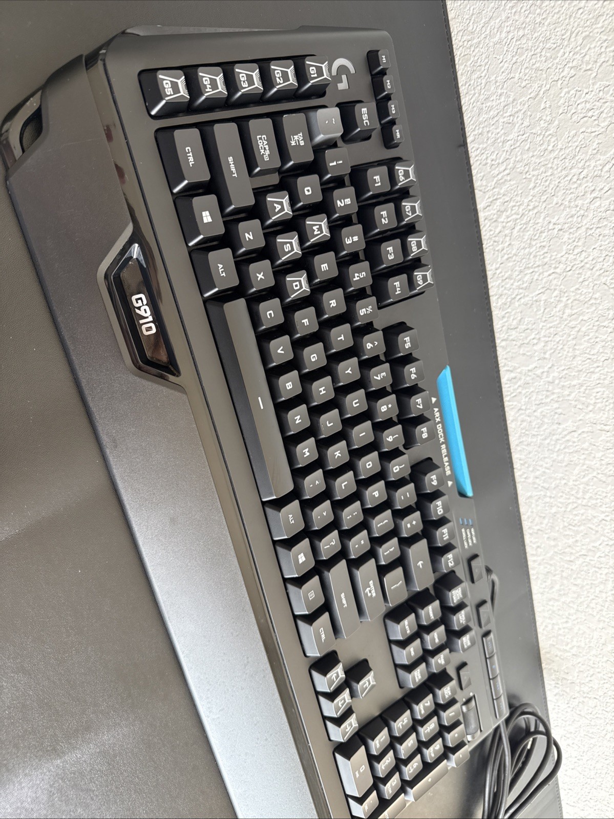 TESTED Logitech G910 Orion Spectrum RGB Mechanical Wired Gaming Keyboard - Black
