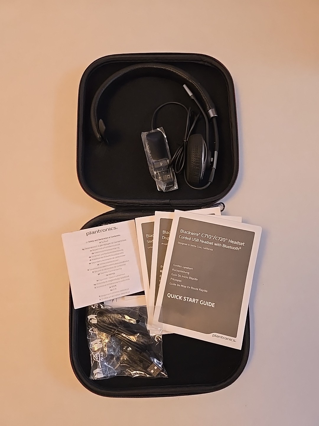 Plantronics Blackwire C710 87505-02 Wired Mono USB/Bluetooth enabled headset NEW