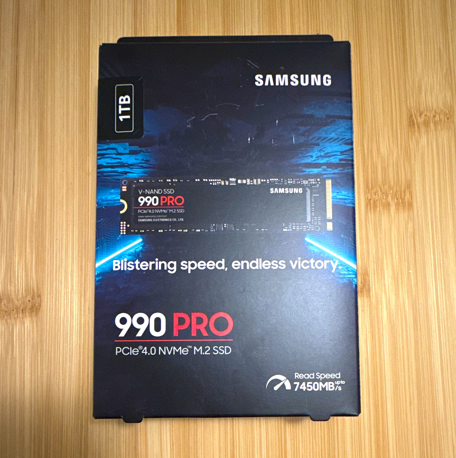 Samsung 990 PRO 1TB PCIe 4.0 NVMe M.2 Internal SSD w/ Heatsink