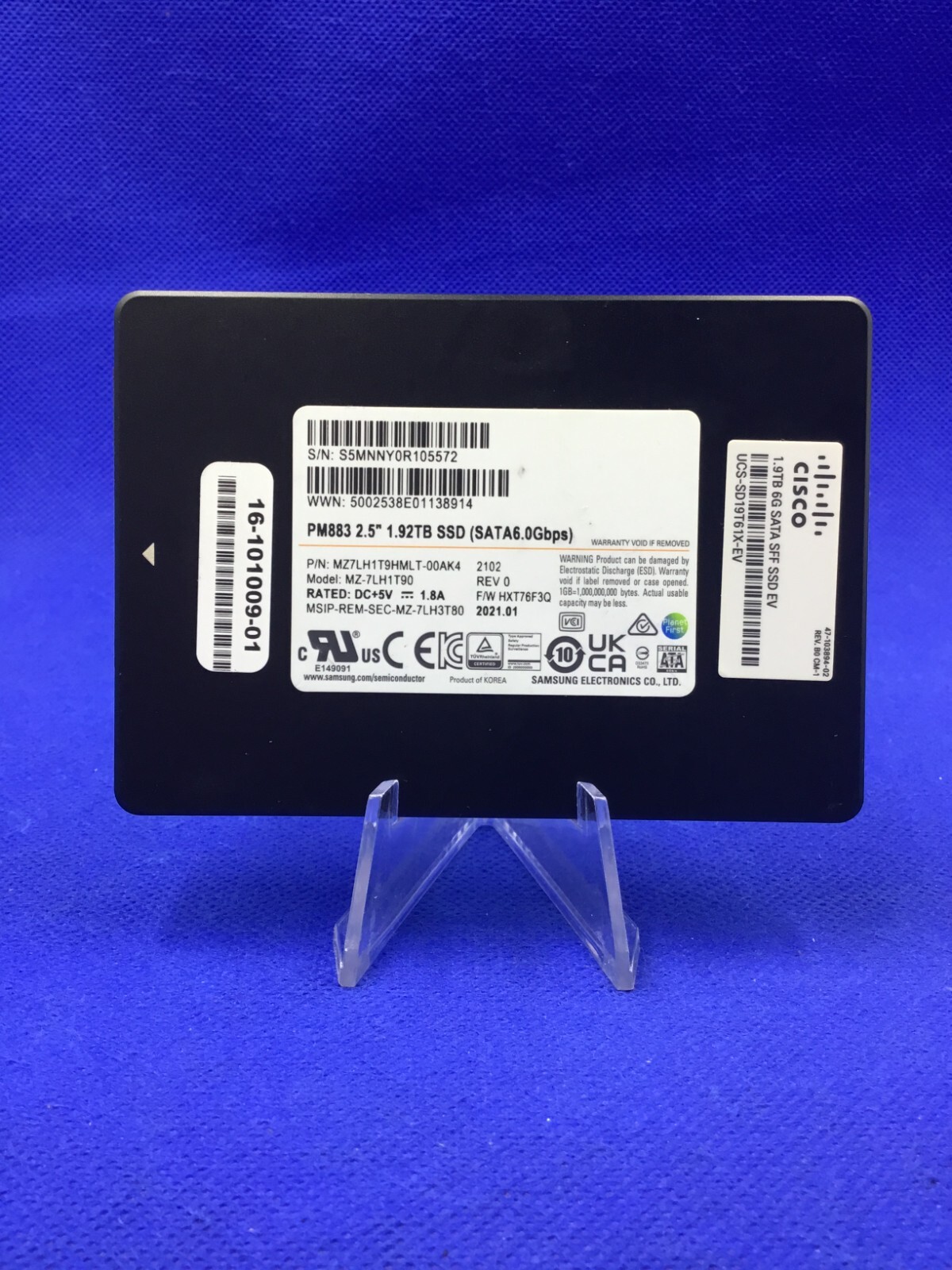 MZ-7LH1T90 SAMSUNG PM883 1.92TB SATA 6.0Gbps 2.5in SSD MZ7LH1T9HMLT UCS-SD19T61X