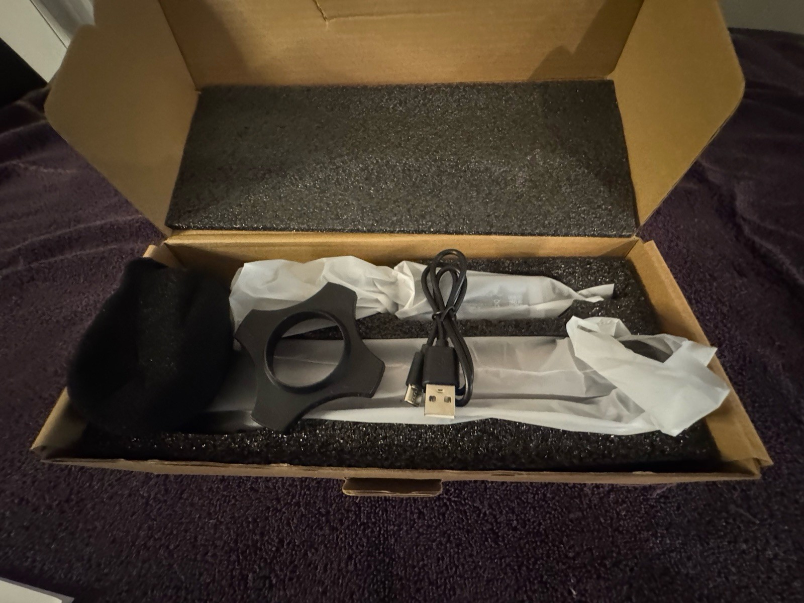TONOR TW620 Wireless Microphone & Maono AU-A04 USB Podcasting Kit, Black/White 