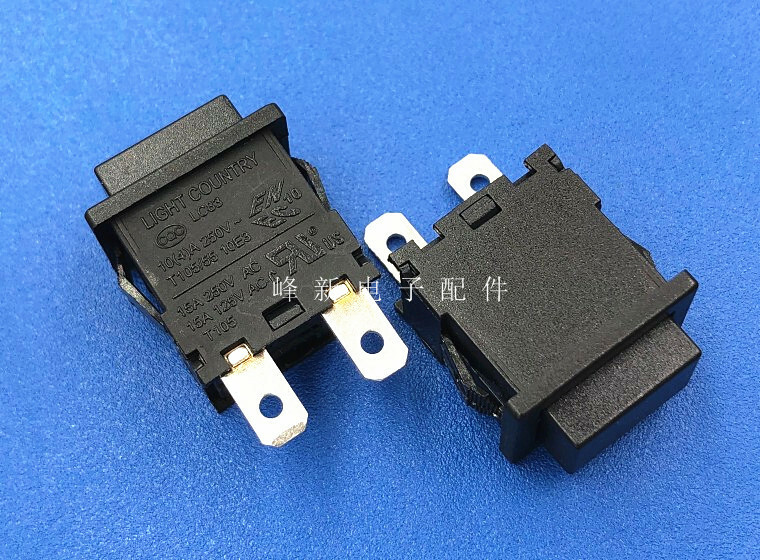 1PC NEW Light Country LC83 10A 250V Self-Reset Pushbutton Switch 2Pins