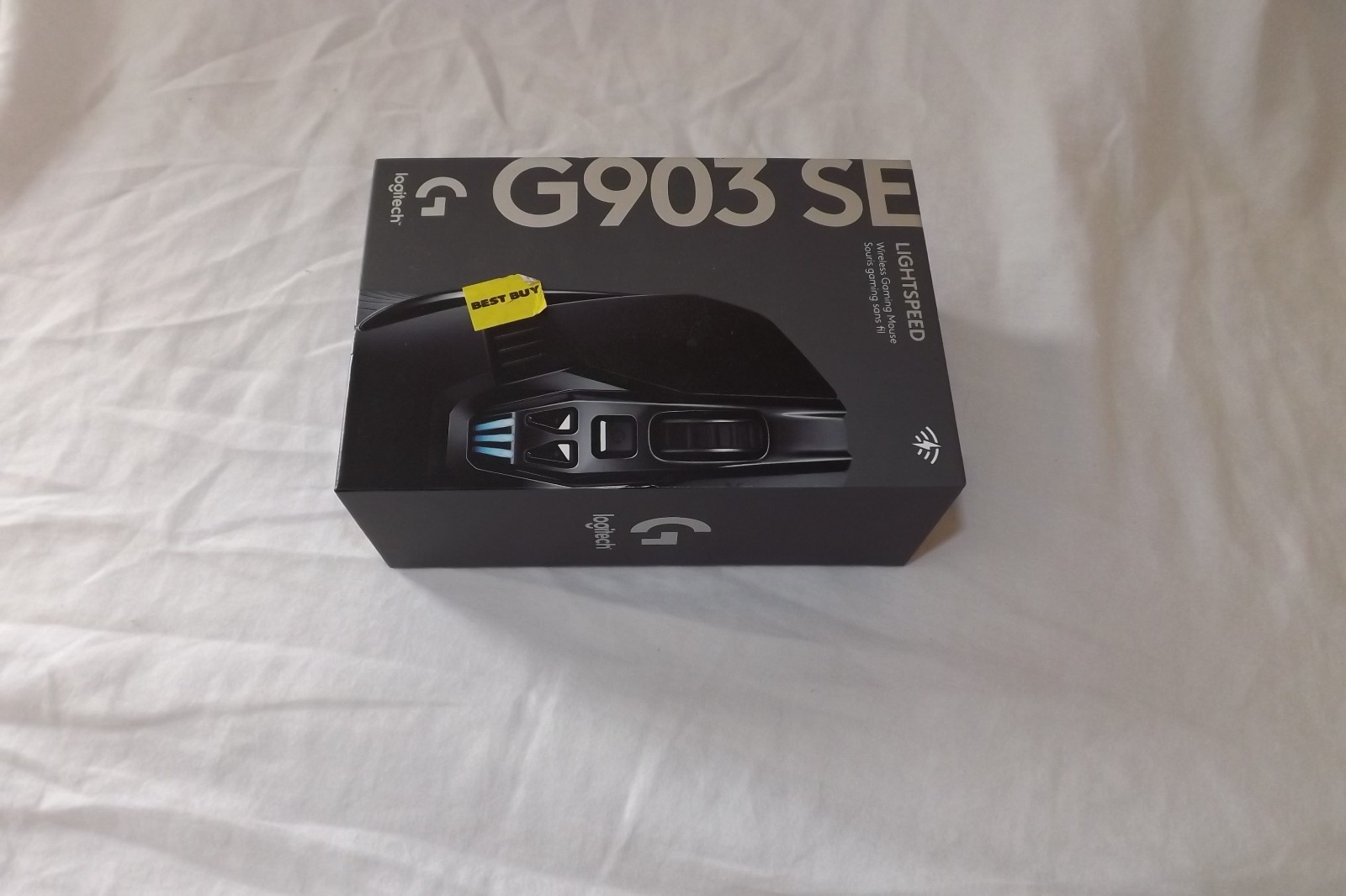 Logitech G903 LIGHTSPEED Wireless Gaming Mouse With Hero Sensor - (910-005670)