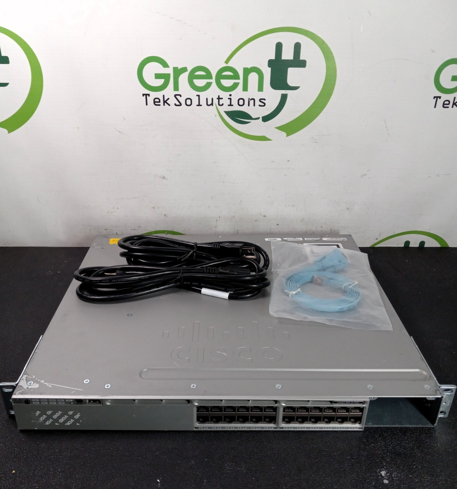 Cisco Catalyst 3850 WS-C3850-24P-S 24 Port PoE+ Gigabit Switch