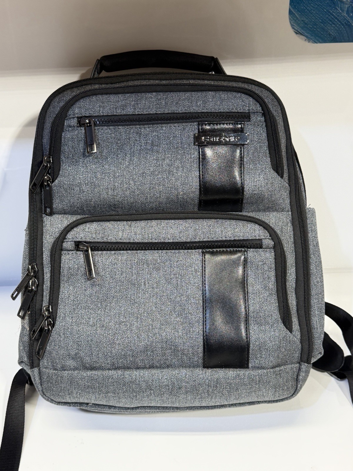 Samsonite NUROAD 15.6" Laptop Backpack Grey/Black Travel Business Bag