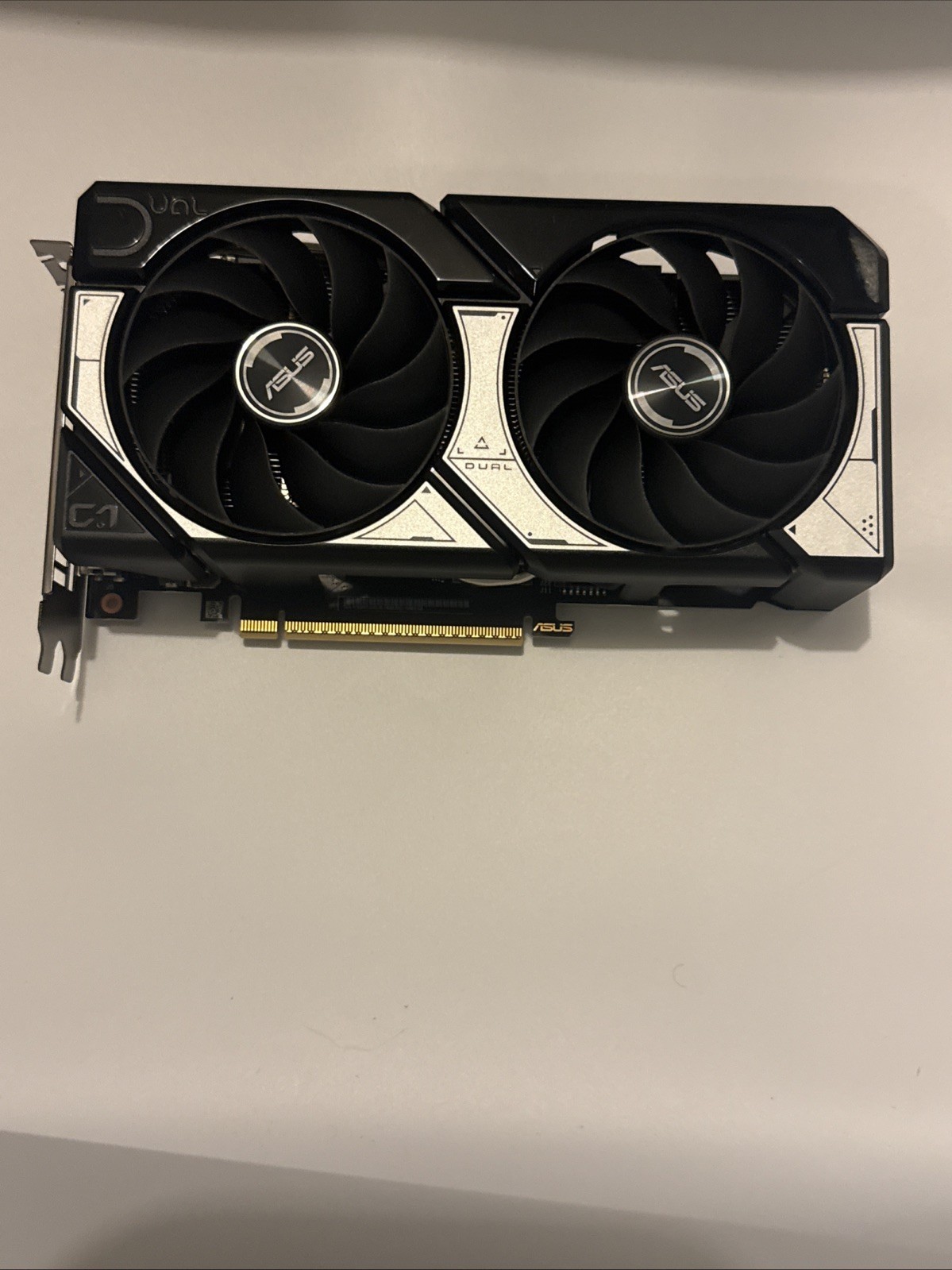 ASUS NVIDIA GeForce RTX 5060 Ti Dual OC  16GB GDDR7 PCIe 5.0 Graphics Card