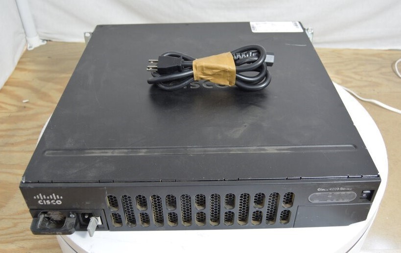 Cisco ISR4351 ISR4351/K9 V02 Gigabit Integrated Services Router SEE NOTES
