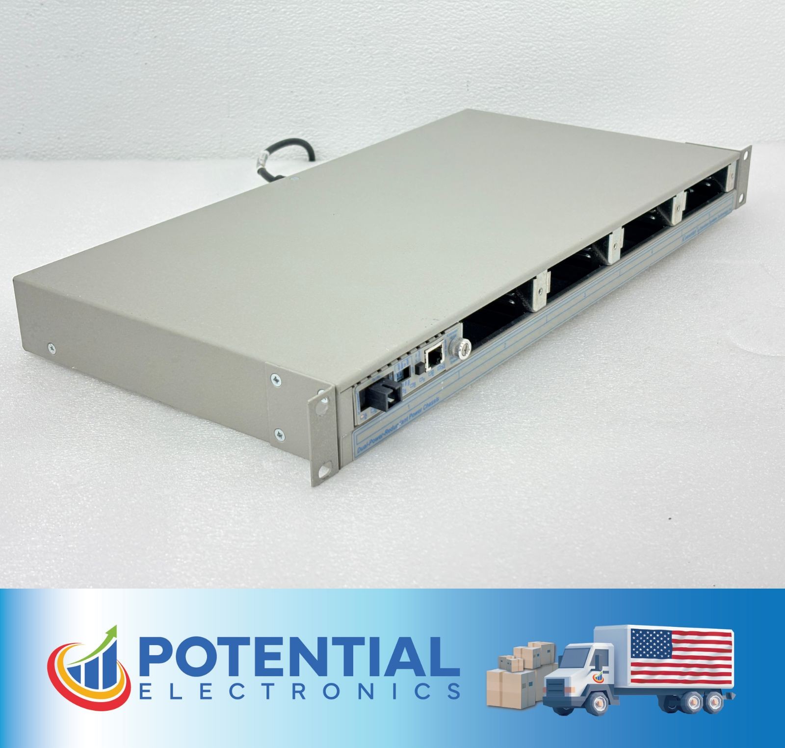 Pre Owned | Omnitron Systems 8220-1 ICONVERTER Rck Mountable Switch w/ 1x PSU