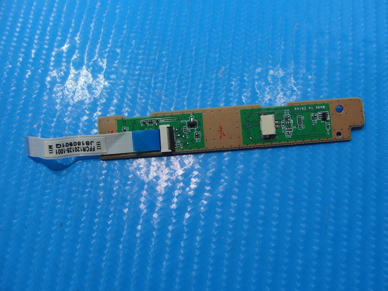 CyberPowerPC Tracer III Xtreme 15.6" Touchpad Button Board w/Cable DBAGK5CN61