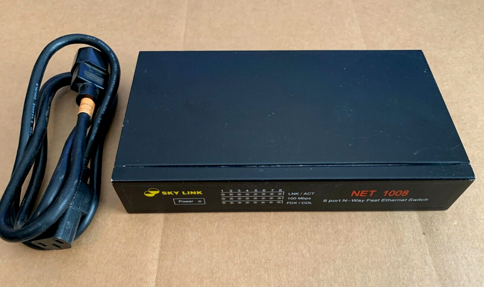 SKY LINK NET 1008 8-PORT N-WAY FAST ETHERNET SWITCH W/POWER CABLE