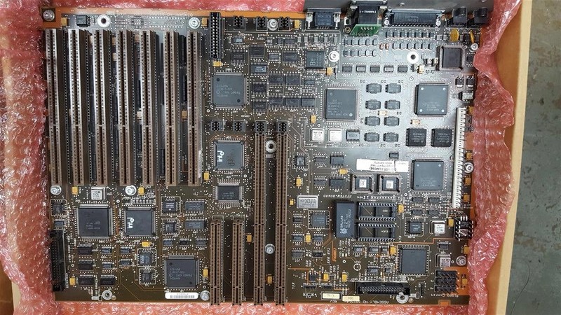 116796-001 compaq / hewlett packard / hp system i/o board 70129 297718