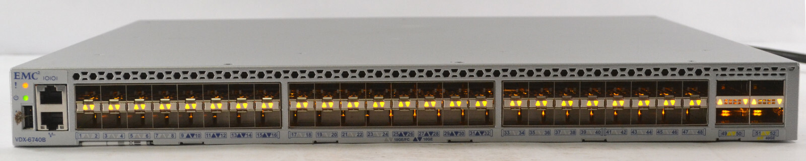 Brocade EM-VDX6740-24-R VDX-6740B 800-1008470-04 100-652-881-00 Switch