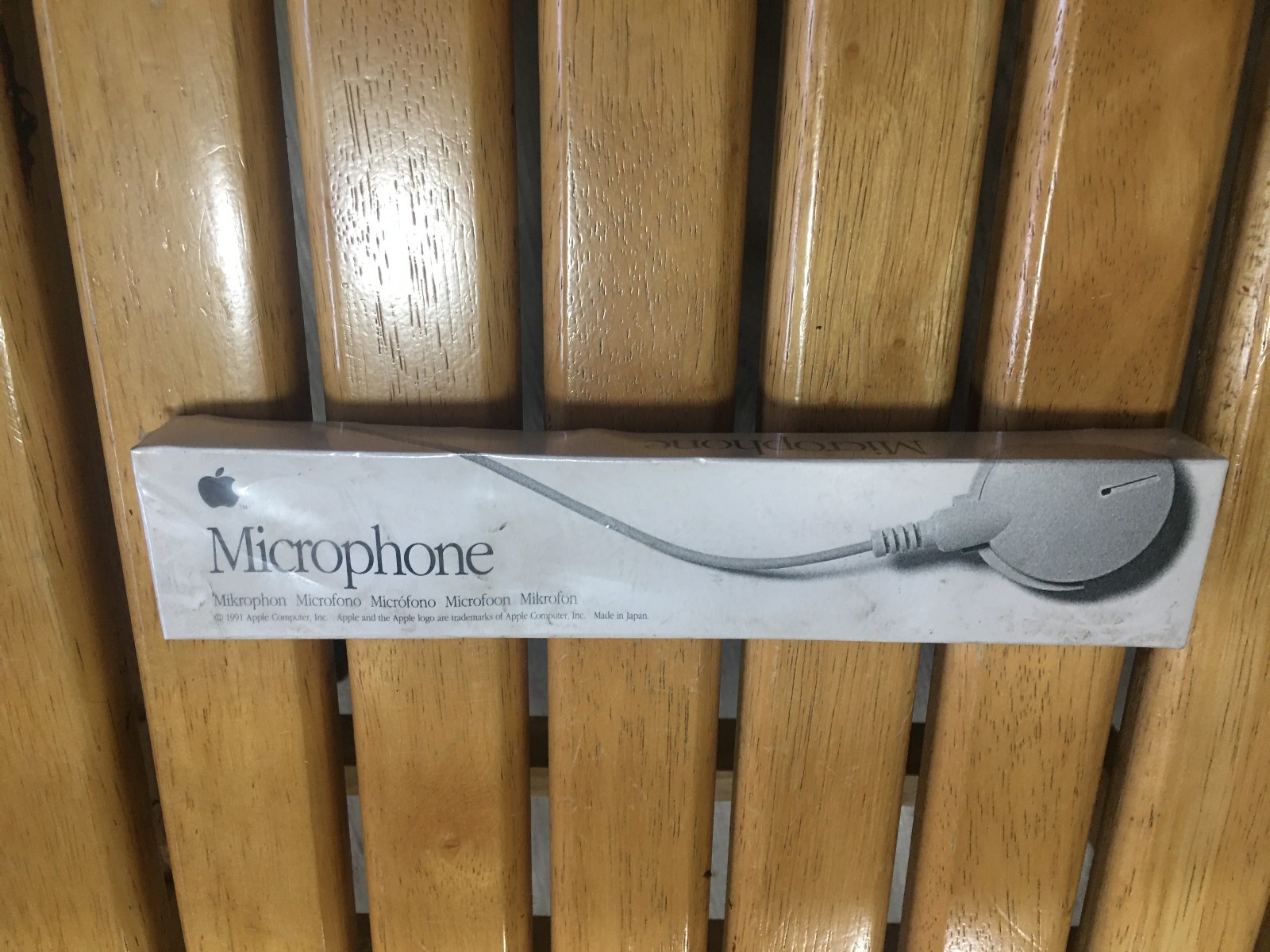 Apple Vintage Microphone: 1991 Apple Mac Microphone White Box 699-5098-A sealed
