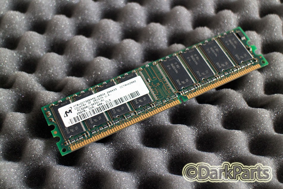 MT8VDDT3264AG-40BG4 256MB Memory RAM PC3200U-30331-A1 DDR-400Mhz