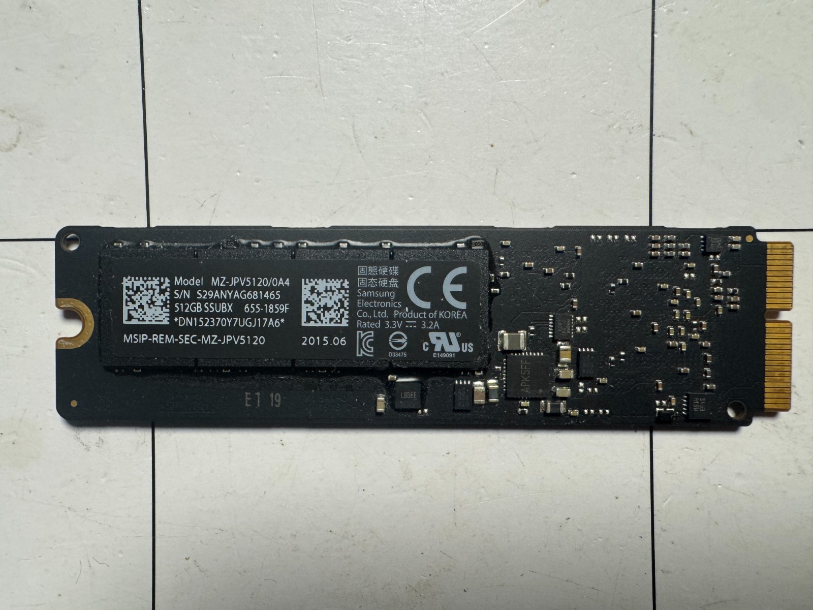 Apple Samsung MZ-JPV5120/0A4 512GB PCIe MacBook Pro Air Internal SSD