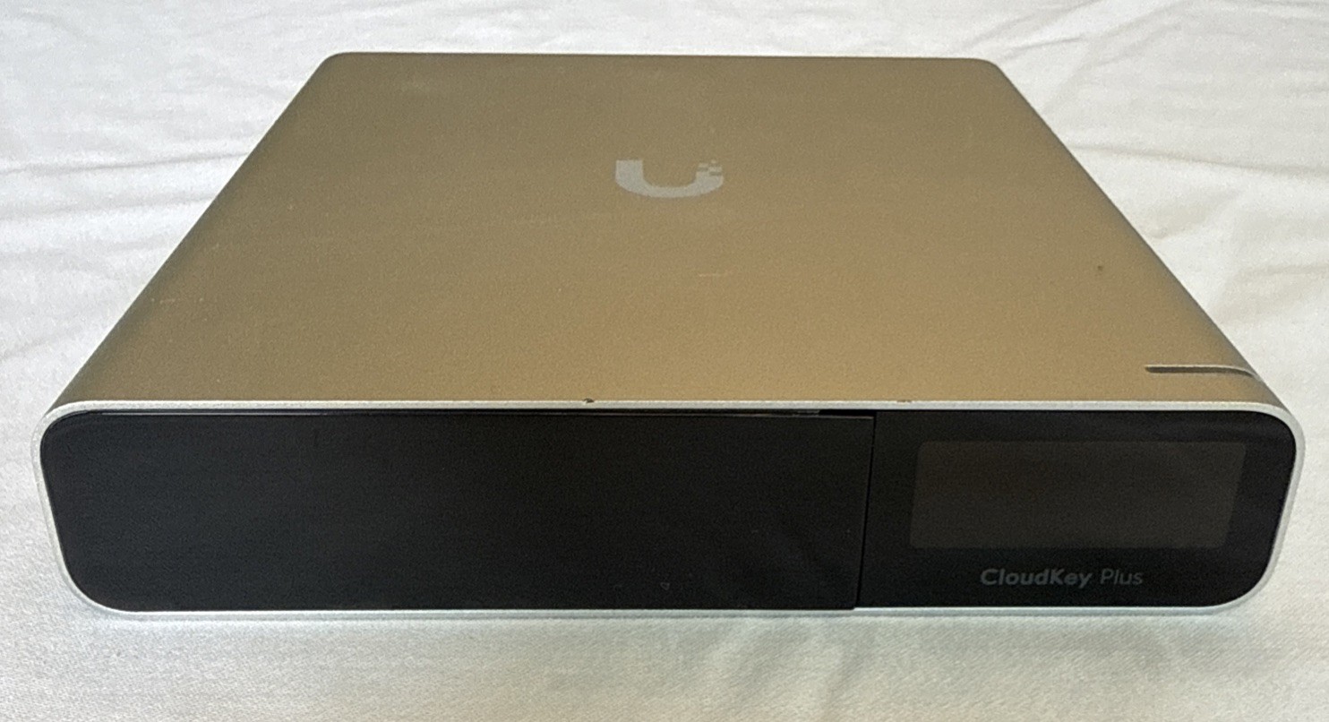 Ubiquiti UniFi CloudKey Plus CloudKey+ Network Controller Device UCK-G2-SSD