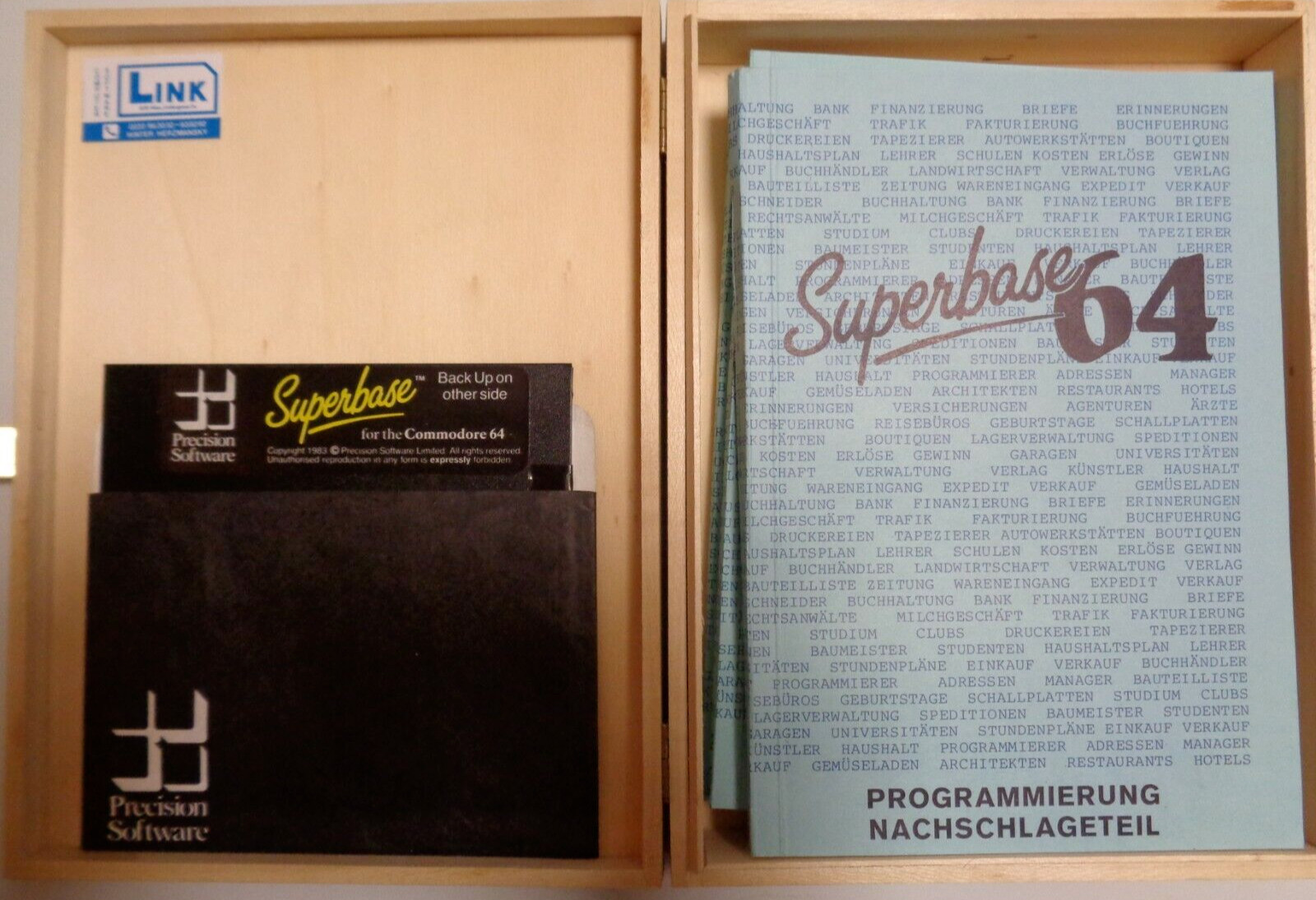 COMMODORE 64/128 -- SUPERBASE 64 (PRECISION - DISK) #WITH WOODEN BOX