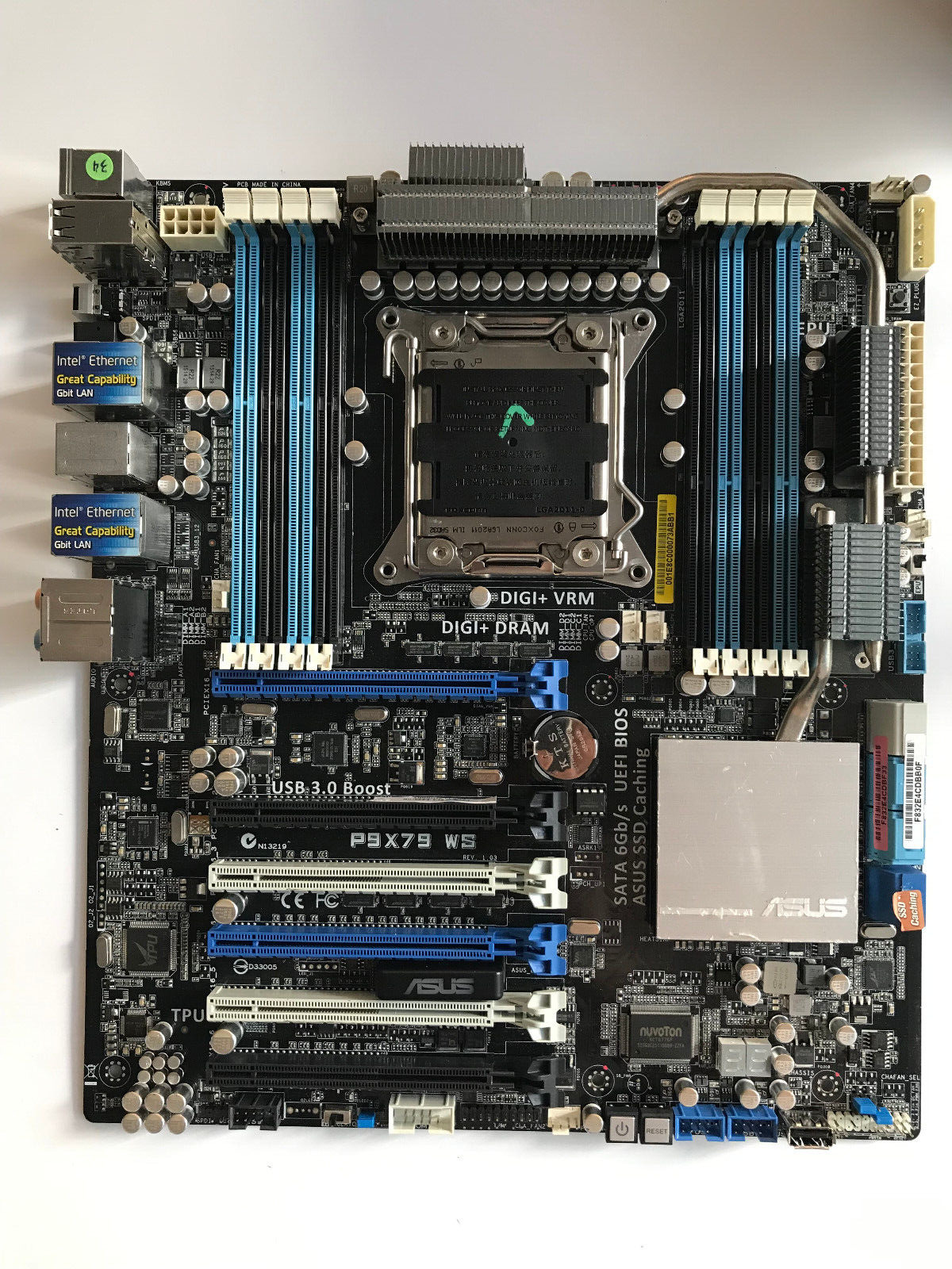 ASUS P9X79 WS Motherboard Chipset Intel X79 LGA2011 DDR3 With a I/O 