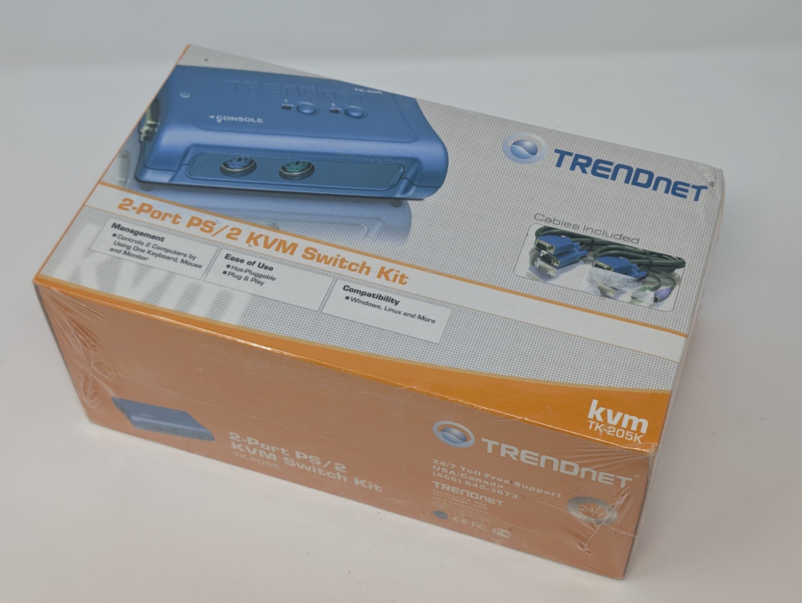Trendnet TK-205K 2-Port PS/2 KVM Switch Kit Cables Included New Sealed Box