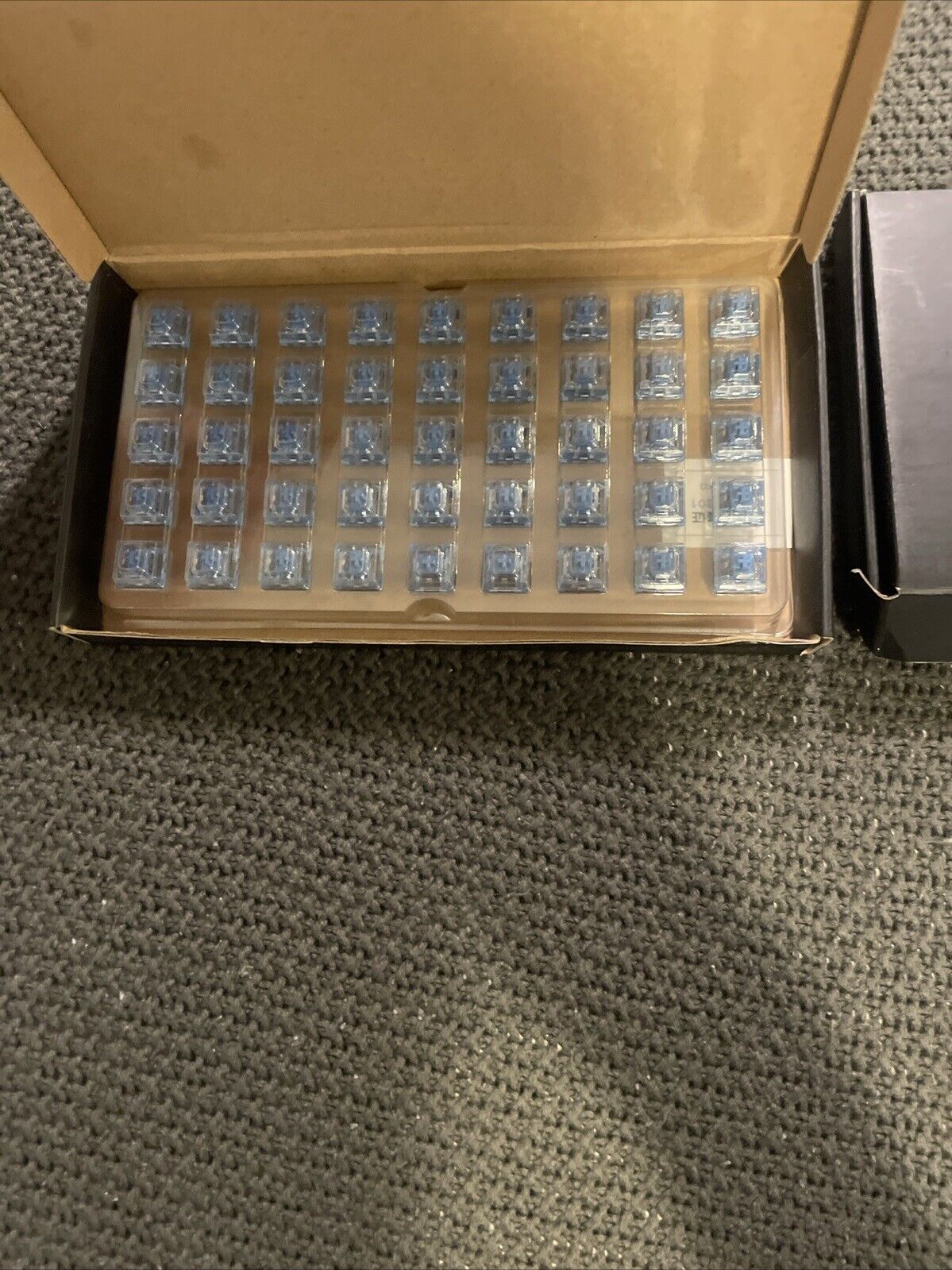Akko Blue Switches (1.5 Boxes)
