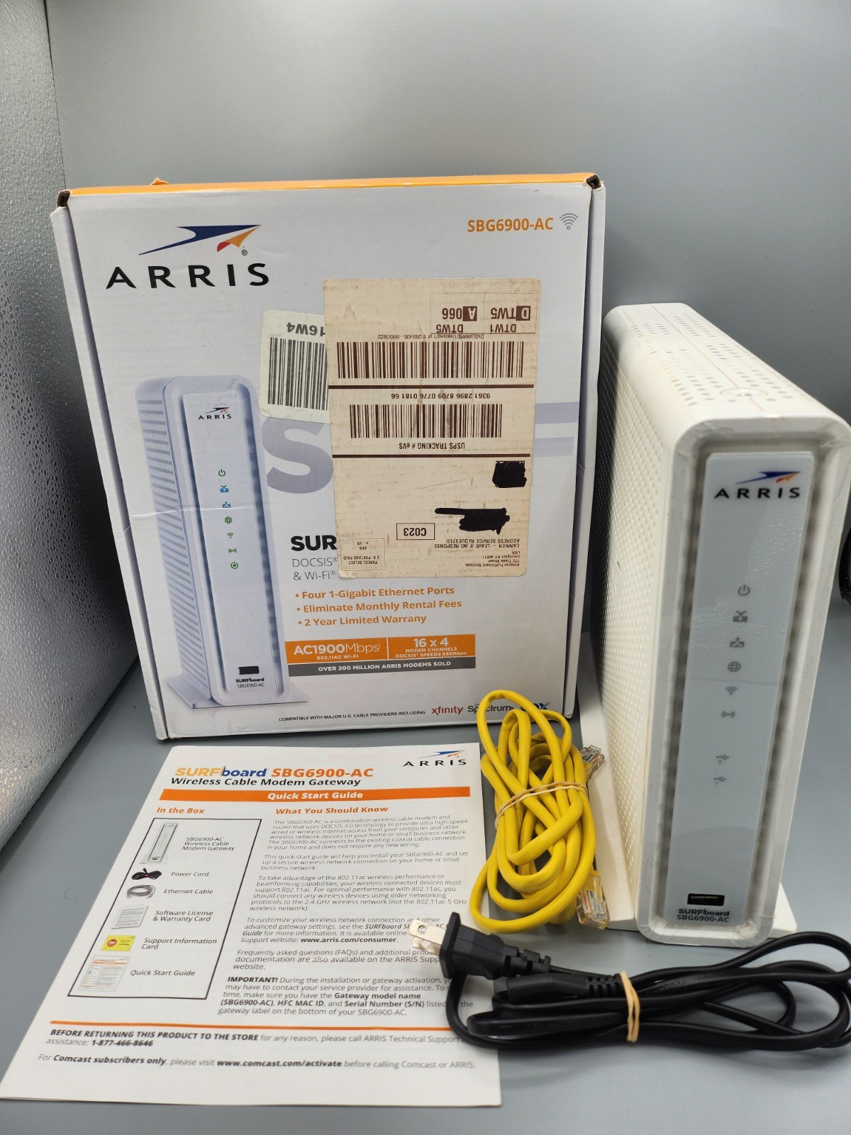 ARRIS SURFboard SBG6900-AC DOCSIS 3.0 Dual-Band WiFi 1900Mbps White Modem/Router