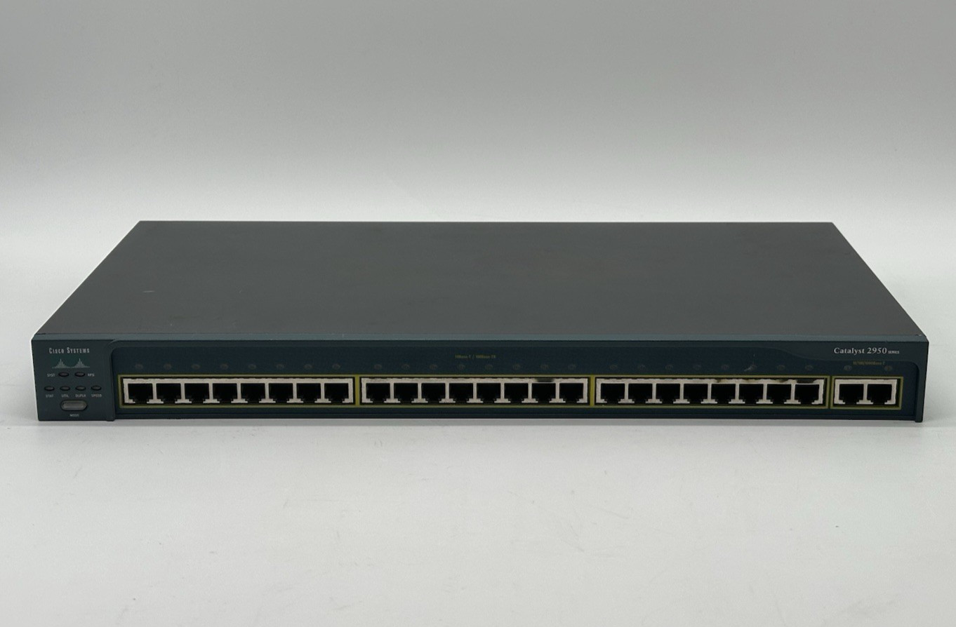 Cisco  Catalyst (WS-C2950T-24) 24-Ports Rack-Mountable Switch Managed stackable