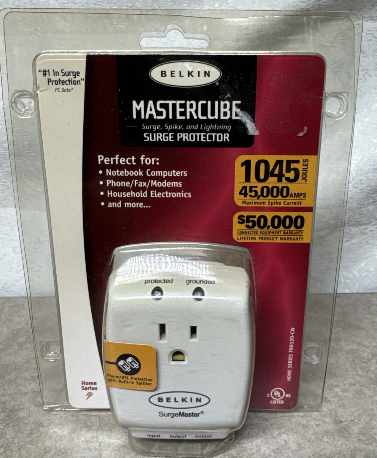 Belkin MASTERCUBE Surge Protector F9H120-CW 1045 Joules 45K Amps U15