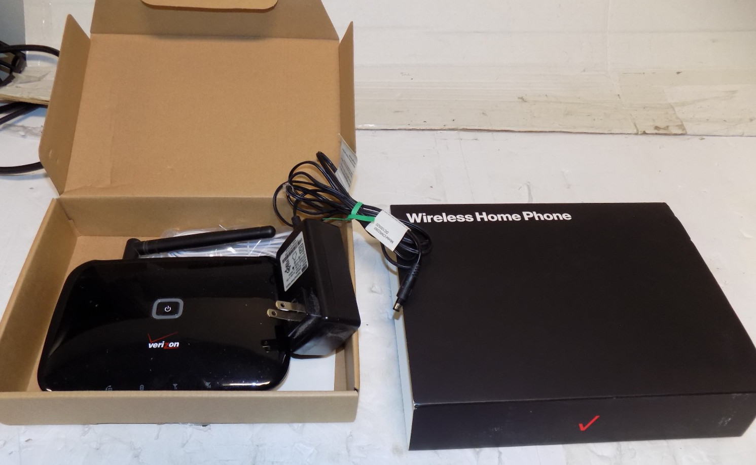 Verizon (LVP2) Wireless Home Phone Kit
