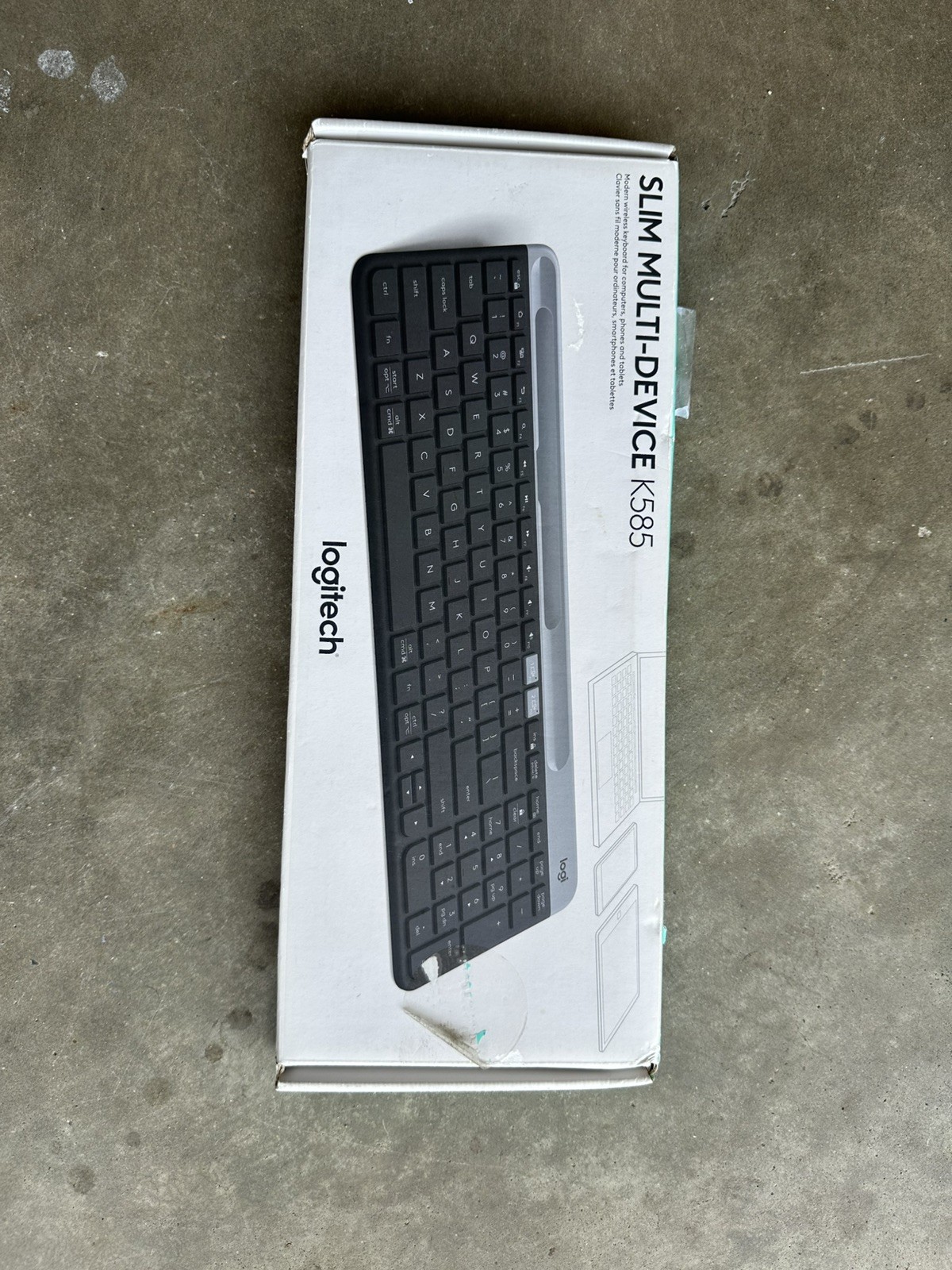 Logitech K585 Multi-Device Slim Wireless Keyboard Graphite-097855183156