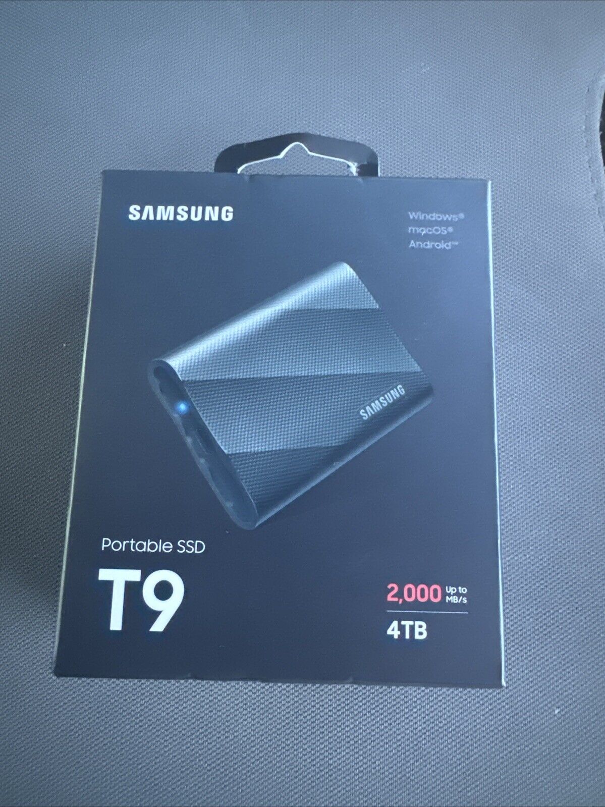 Samsung - T9 Portable SSD 4TB, Up to 2,000MB/s, USB 3.2 Gen2 - Black - NEW