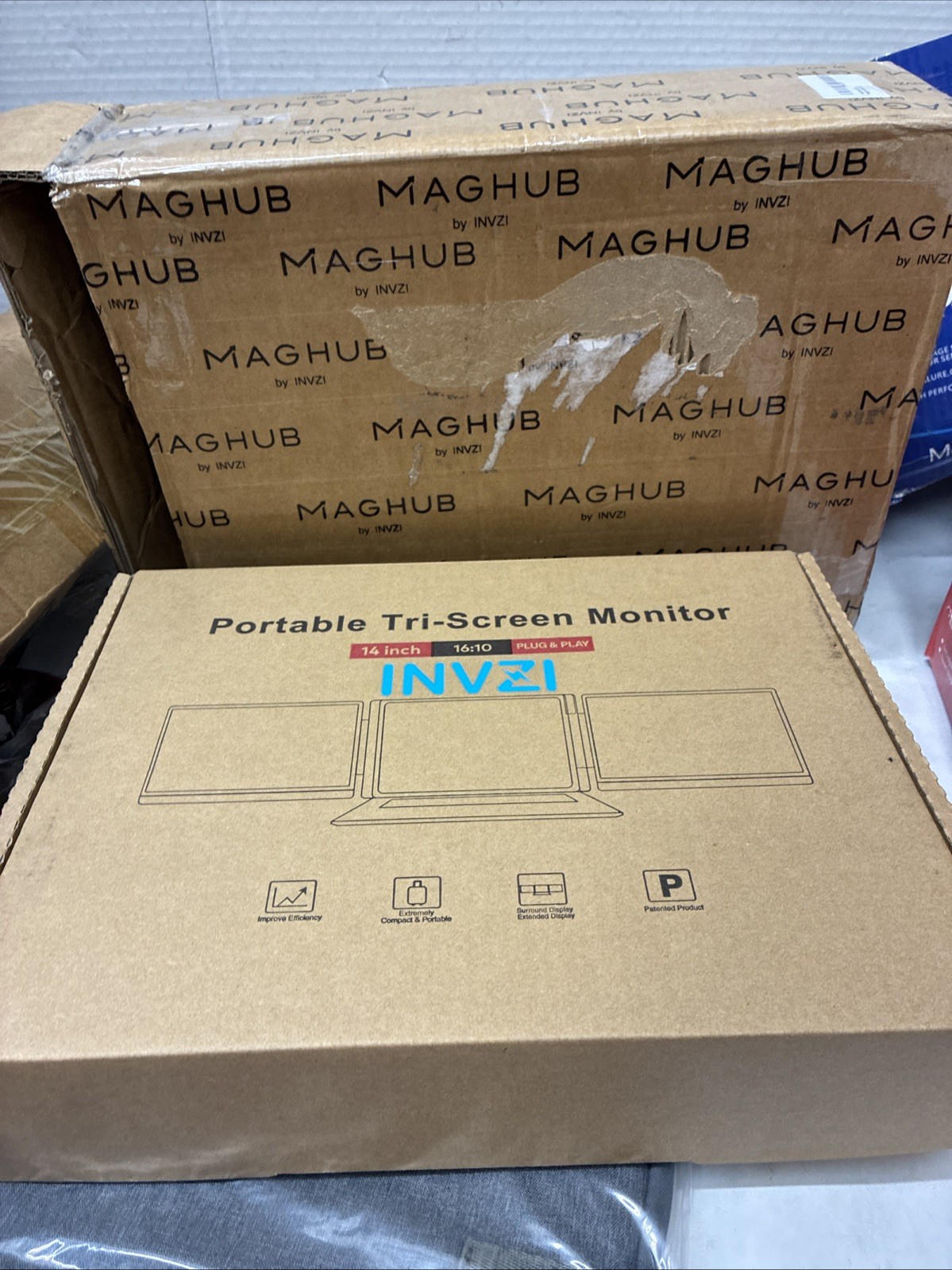 INVZI MAGHUB PORTABLE TRI-Screen Monitor