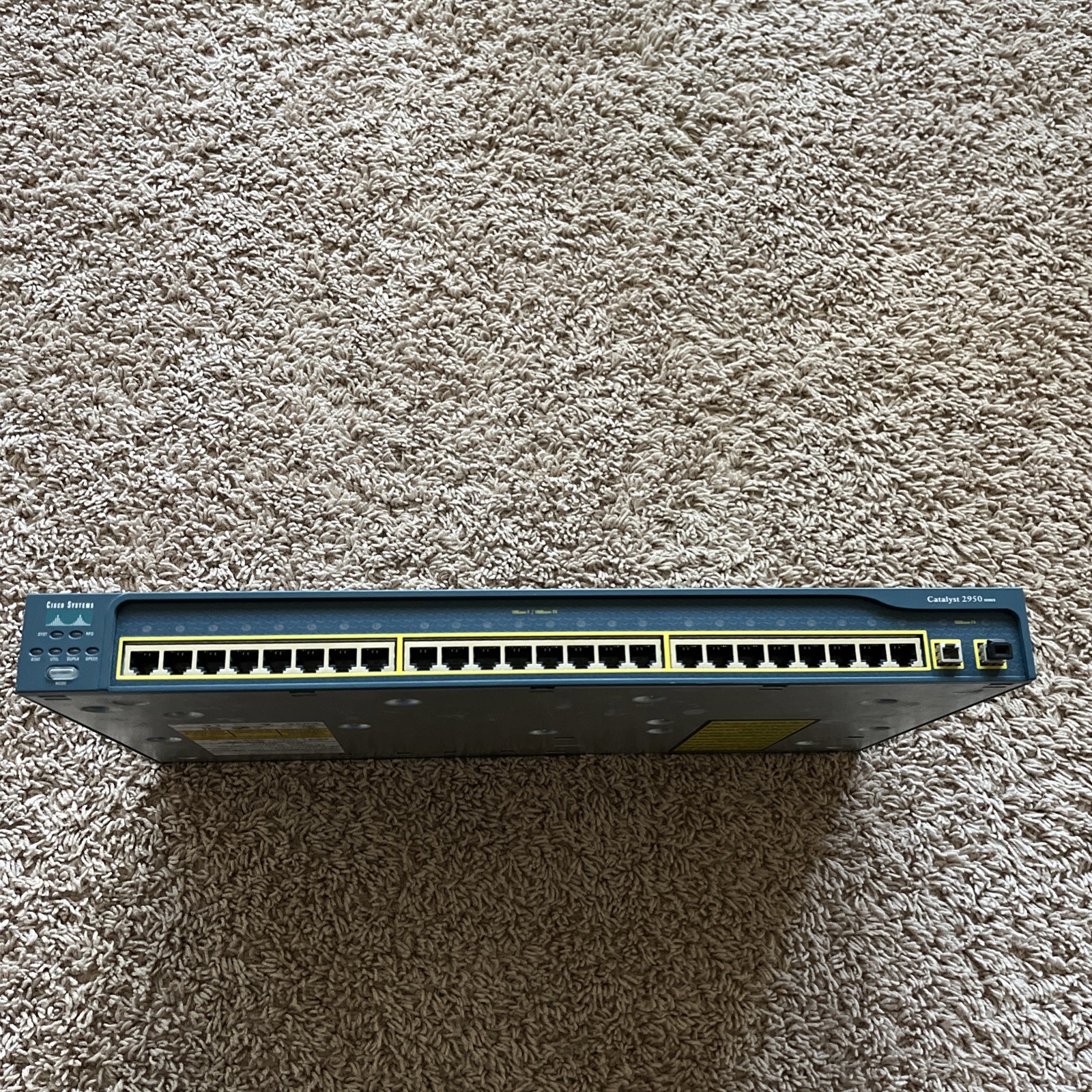 Cisco Catalyst 2950 24-Port Fast Ethernet 100Mbps Layer 2 Fully Managed Switch