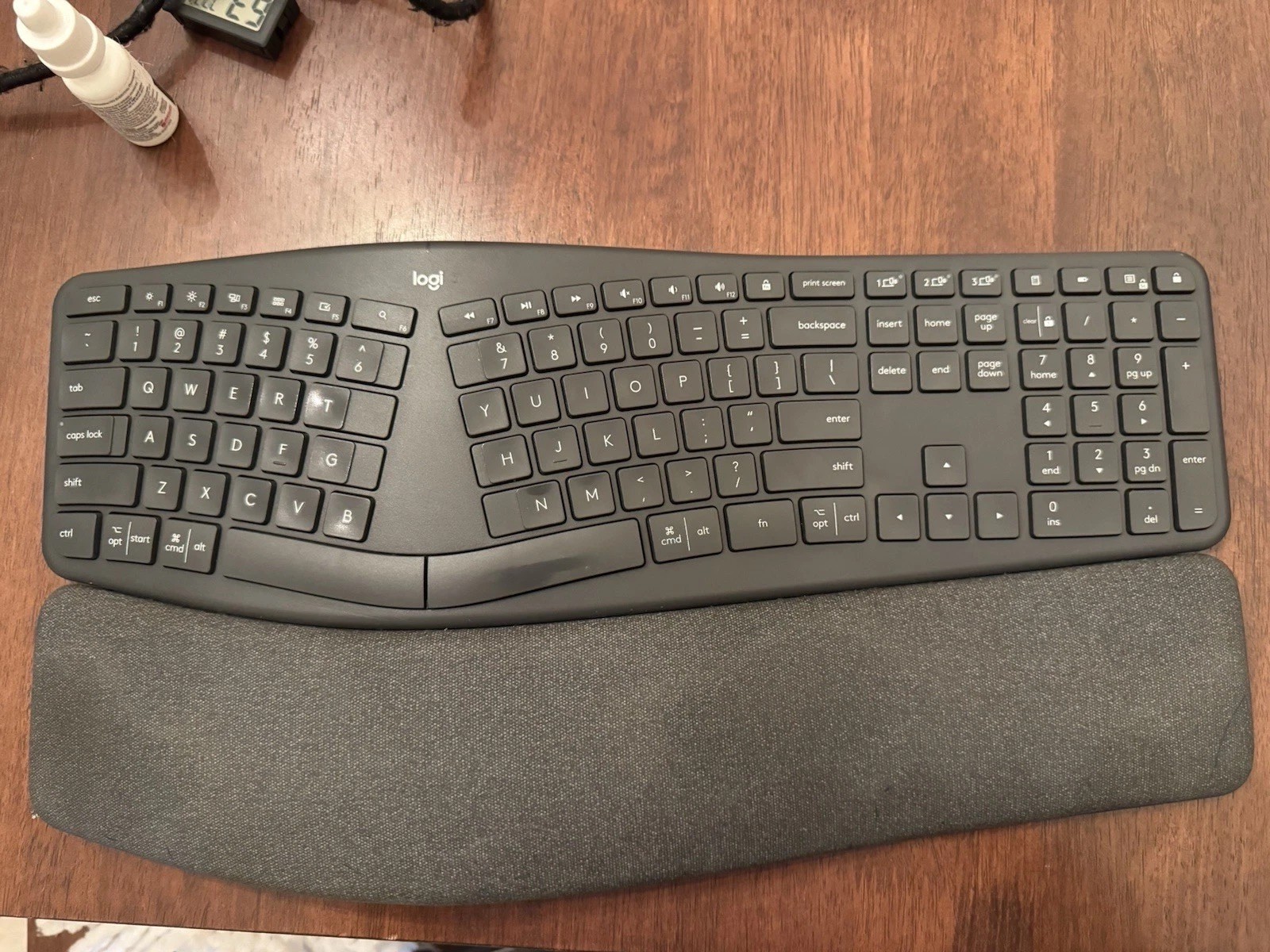 Logitech Ergo K860 Wireless Keyboard w Bluetooth & USB Unifying Receiver Dongle