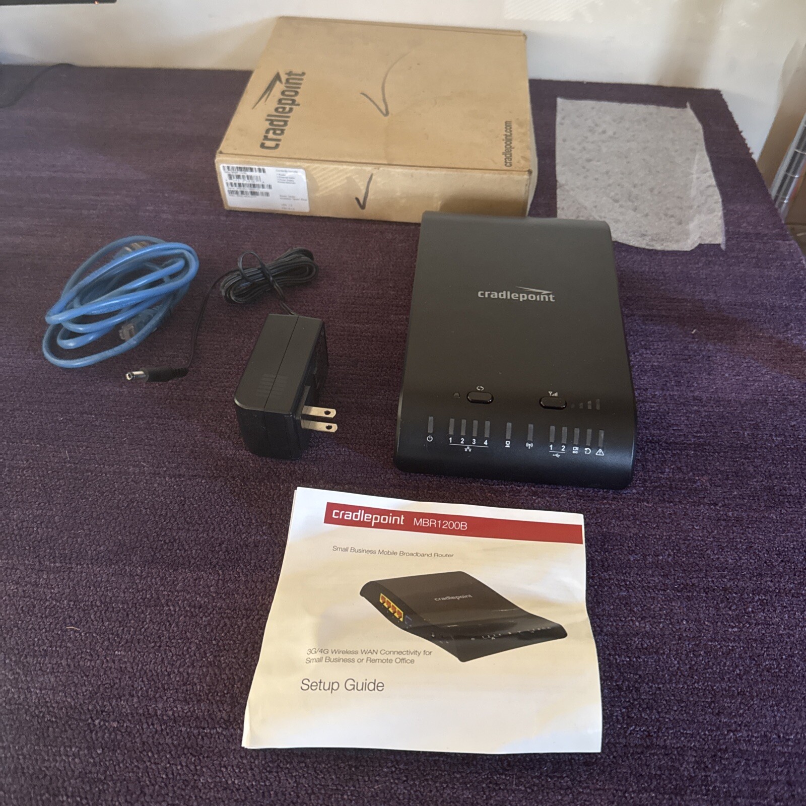 CRADLEPOINT MBR1200B -819 New