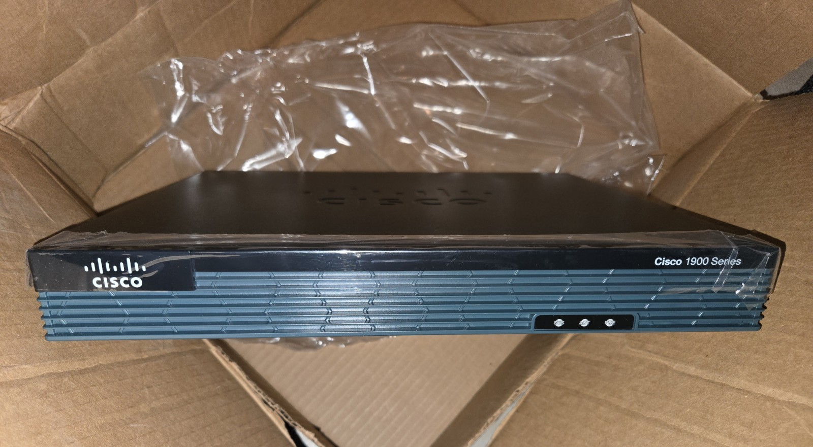 New Cisco 1905 Integrated Services Router