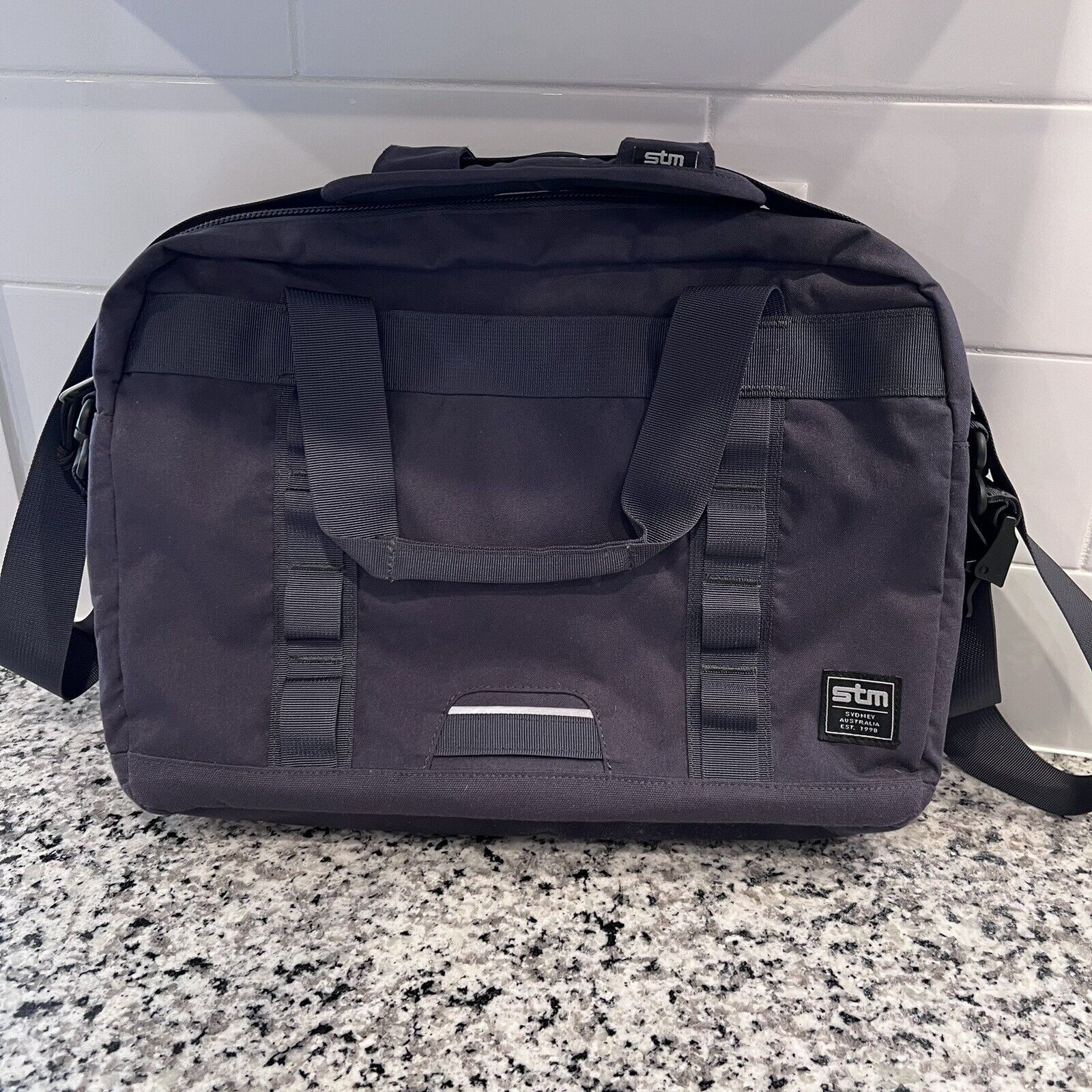 STM Bowery Laptop Messenger Shoulder Bag for 15