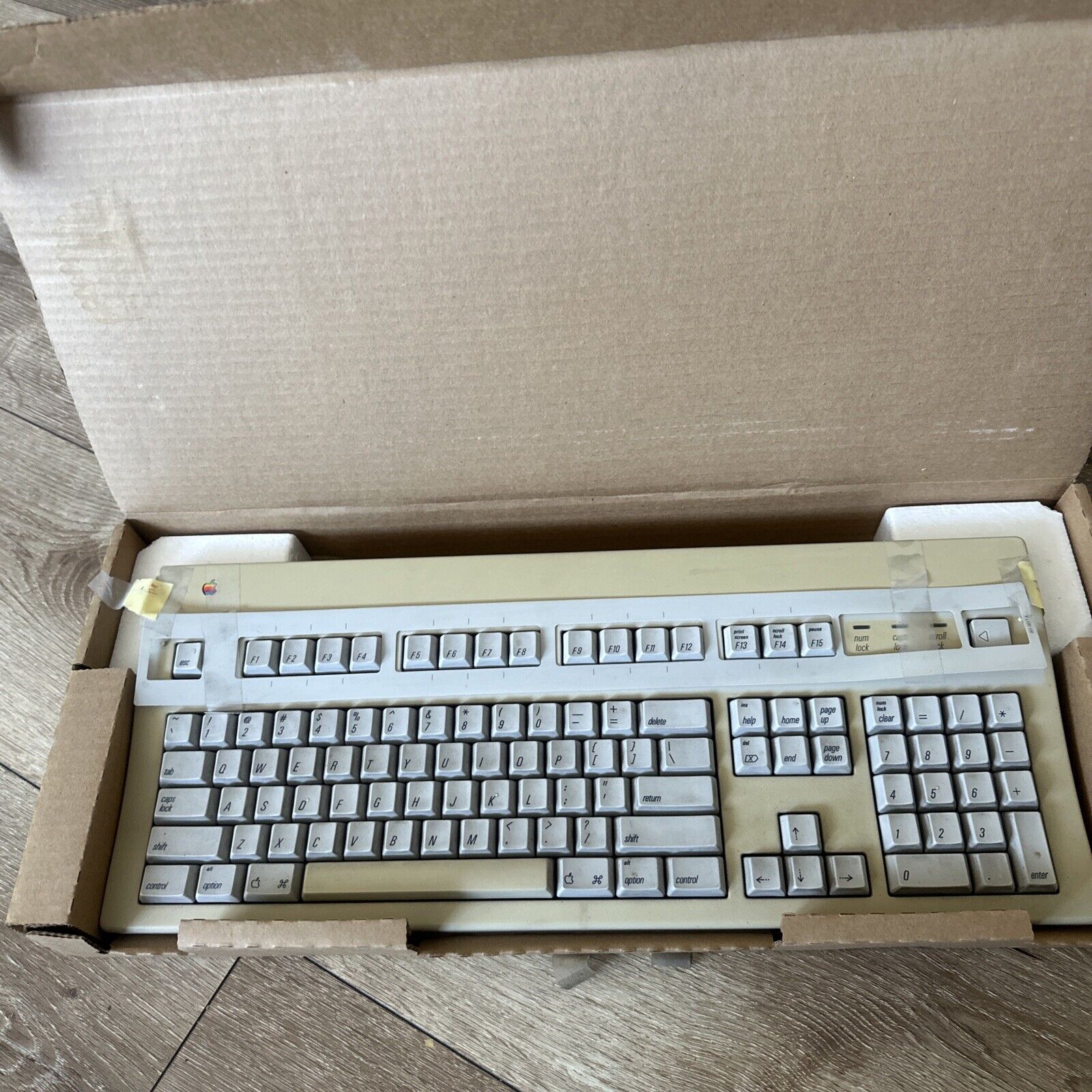 Vintage Apple Extended Keyboard II Model M3501 - Original box, No Cable