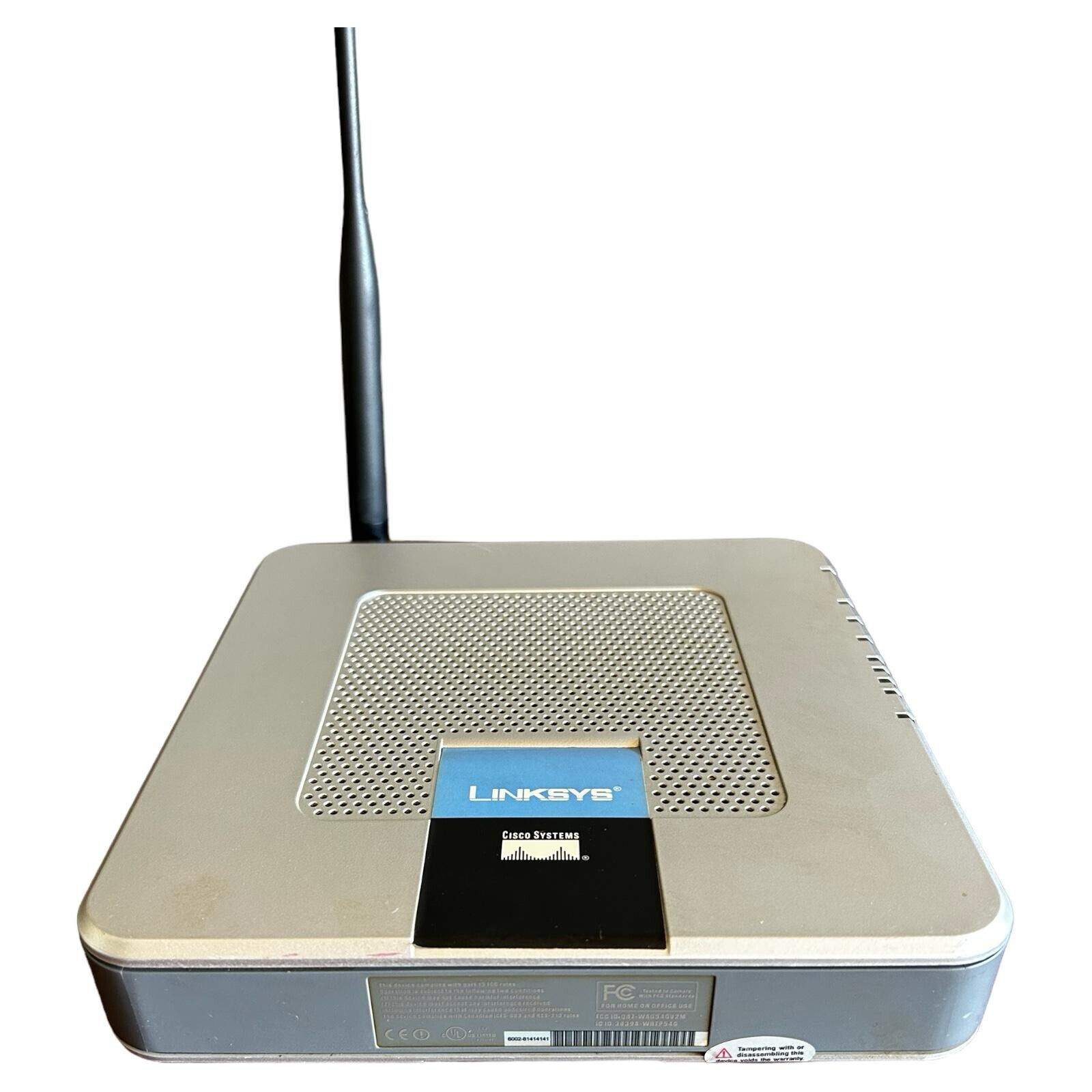 Cisco Linksys Wireless-G  Broadband Router with 2 Phone Ports WRTP54G