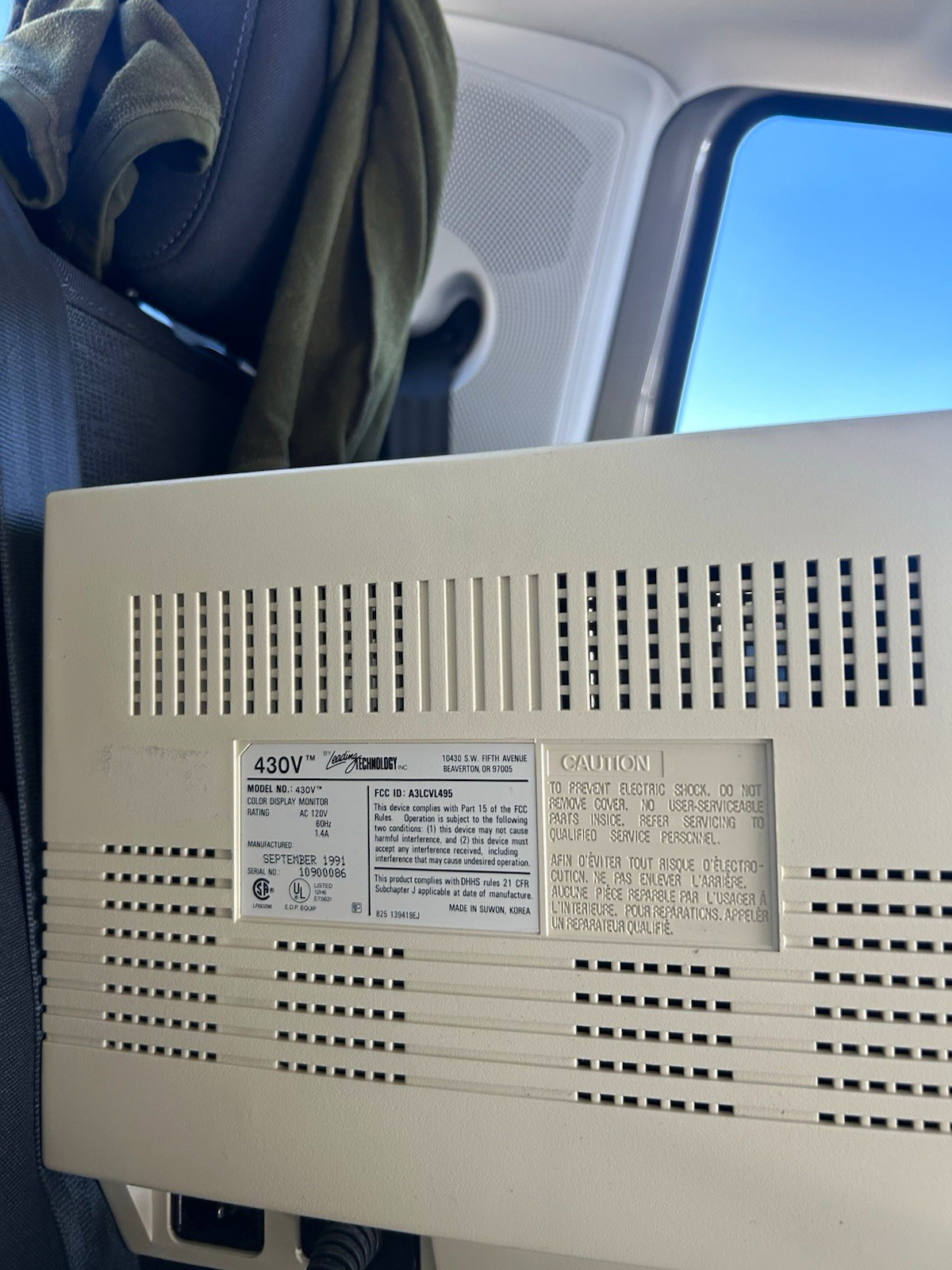 Vintage Leading Technology 430V CRT
