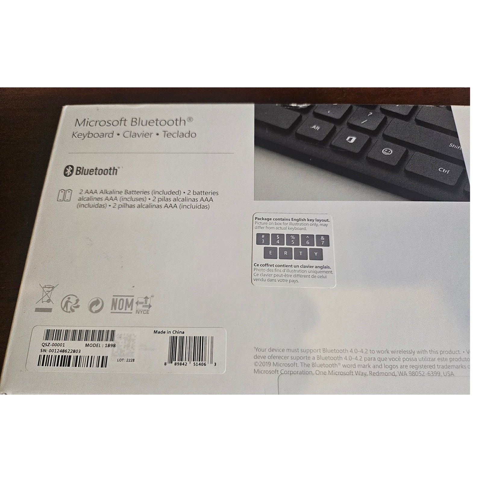 Microsoft Bluetooth Keyboard Model 1898 Black Wireless Slim Office Number Pad