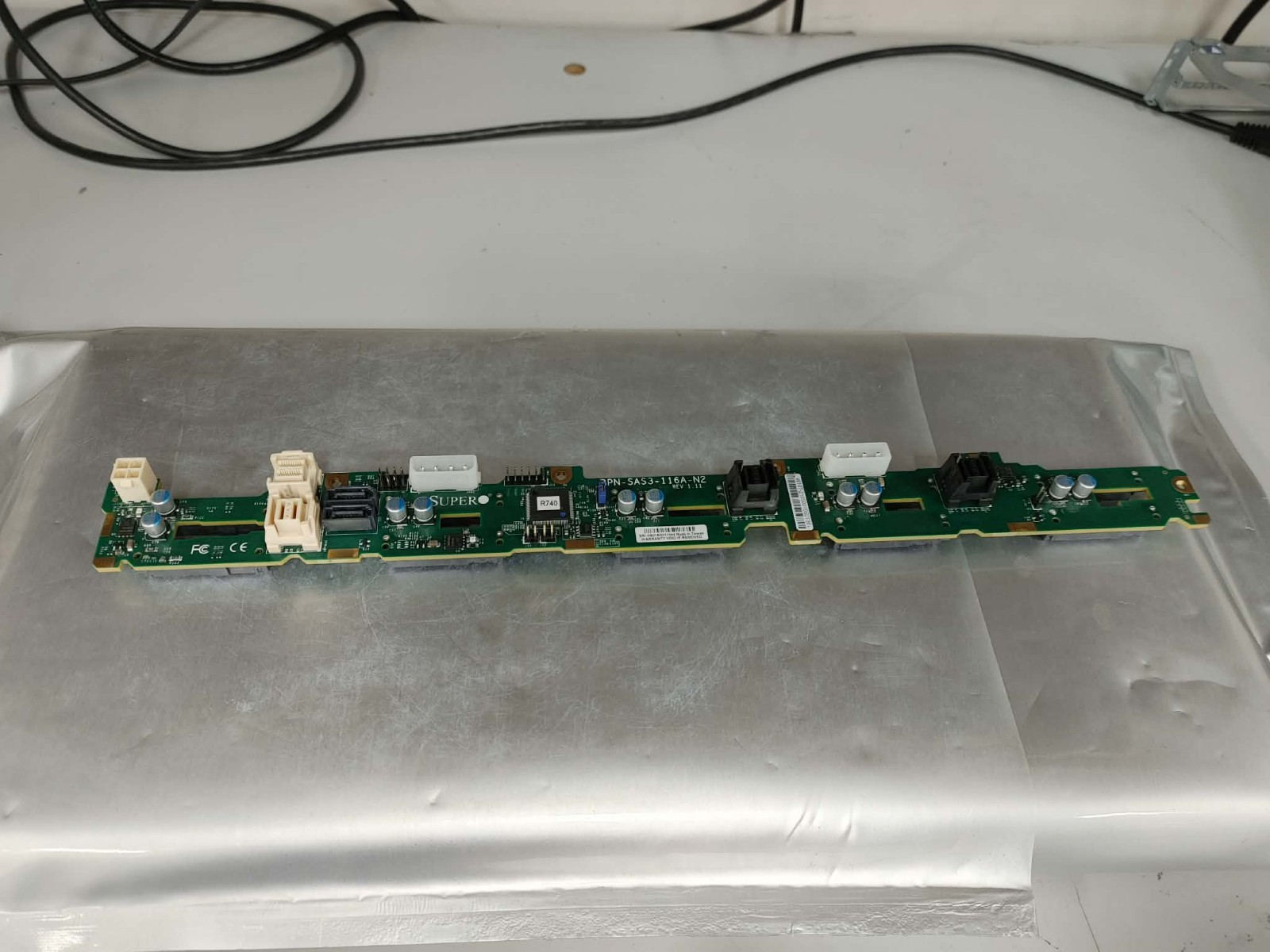 Supermicro BPNSAS3116AN2 10Bay 25 SFF 8x SAS3 12Gbps 2x NVMe Backplane G2U