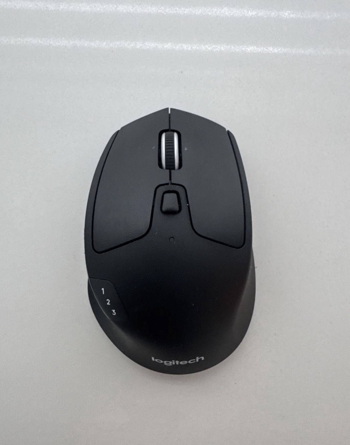 Logitech M720 Triathlon Precision Pro Wireless USB & Bluetooth Mouse PC / MAC