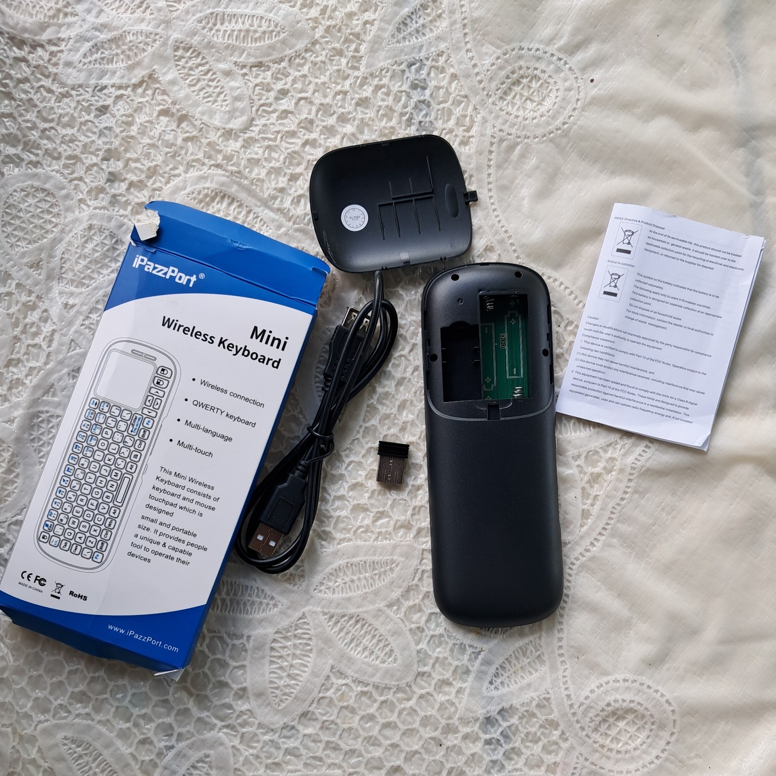 iPazzPort Wireless Mini Handheld Keyboard Touch Pad  KP-810-19S